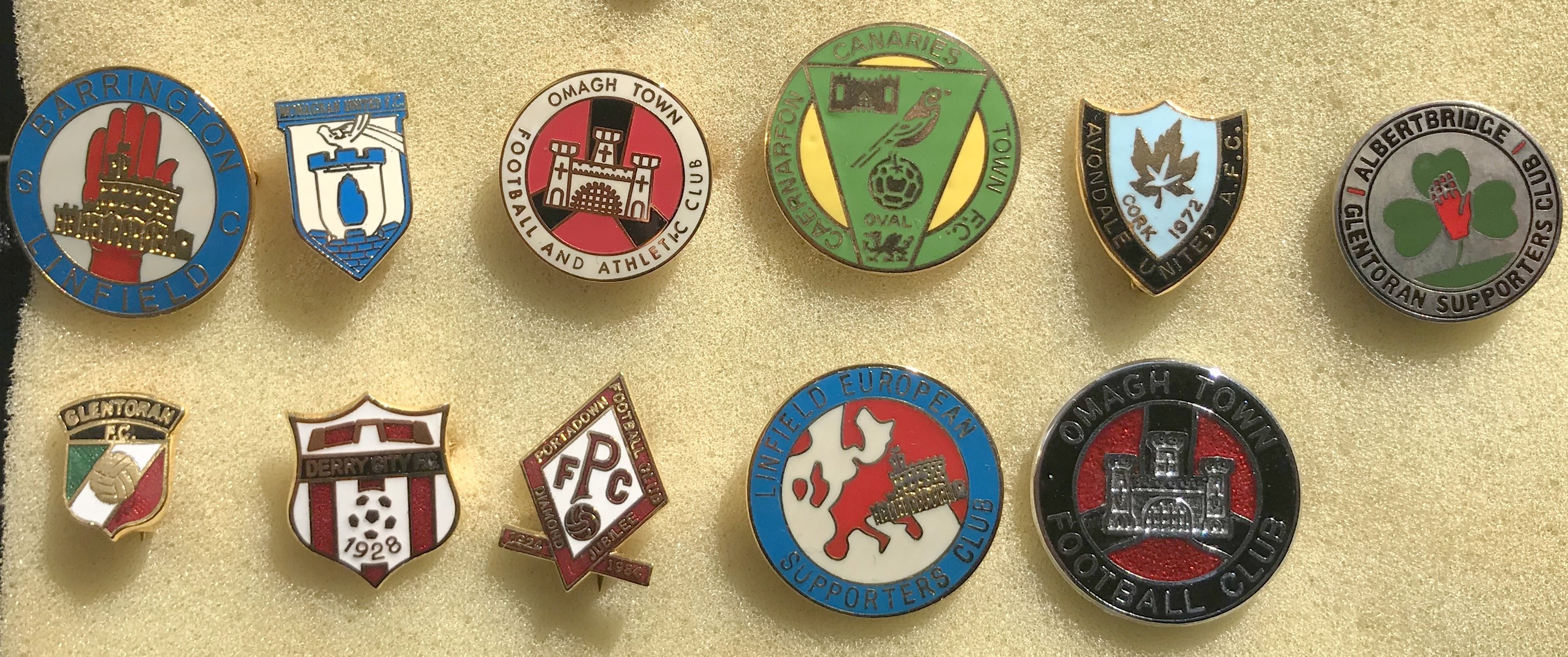201909_NORTH IRELAND_BROOCH PINS_£4 EACH