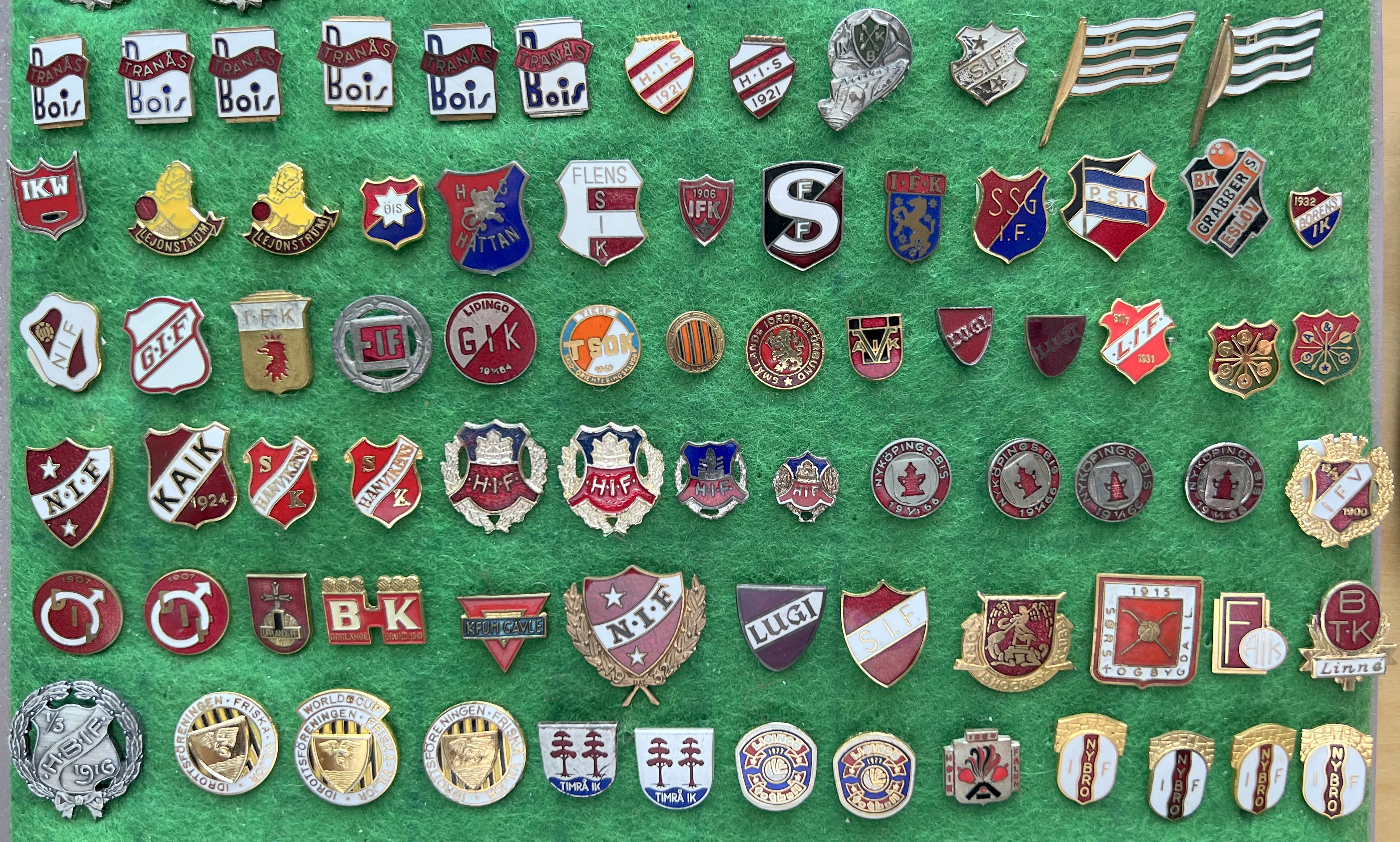 202205_SWEDEN_STICK PINS_04