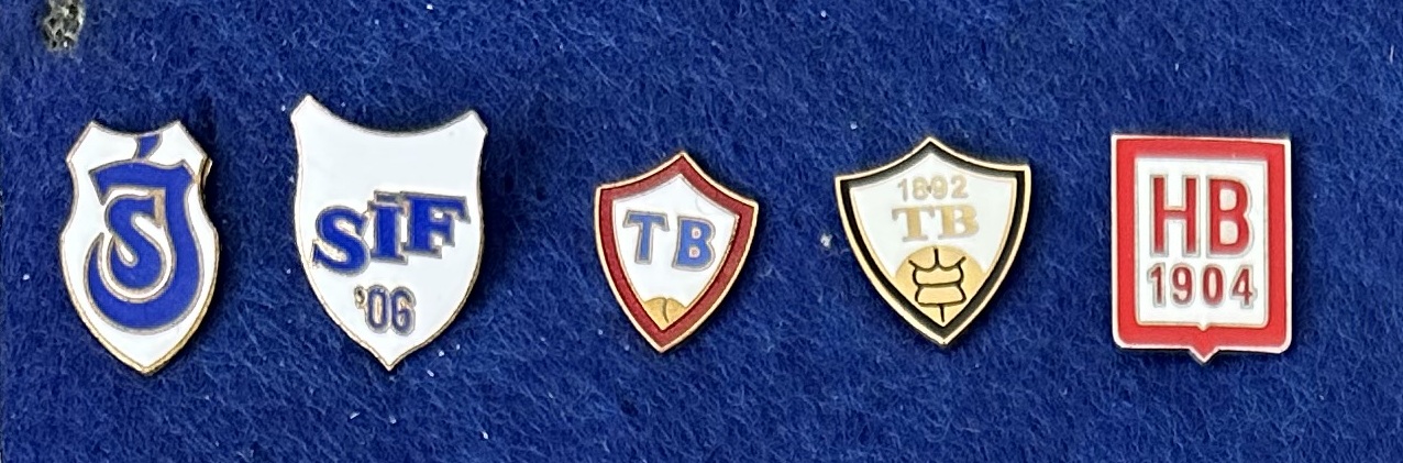 202309_FAROE I_STICK PINS